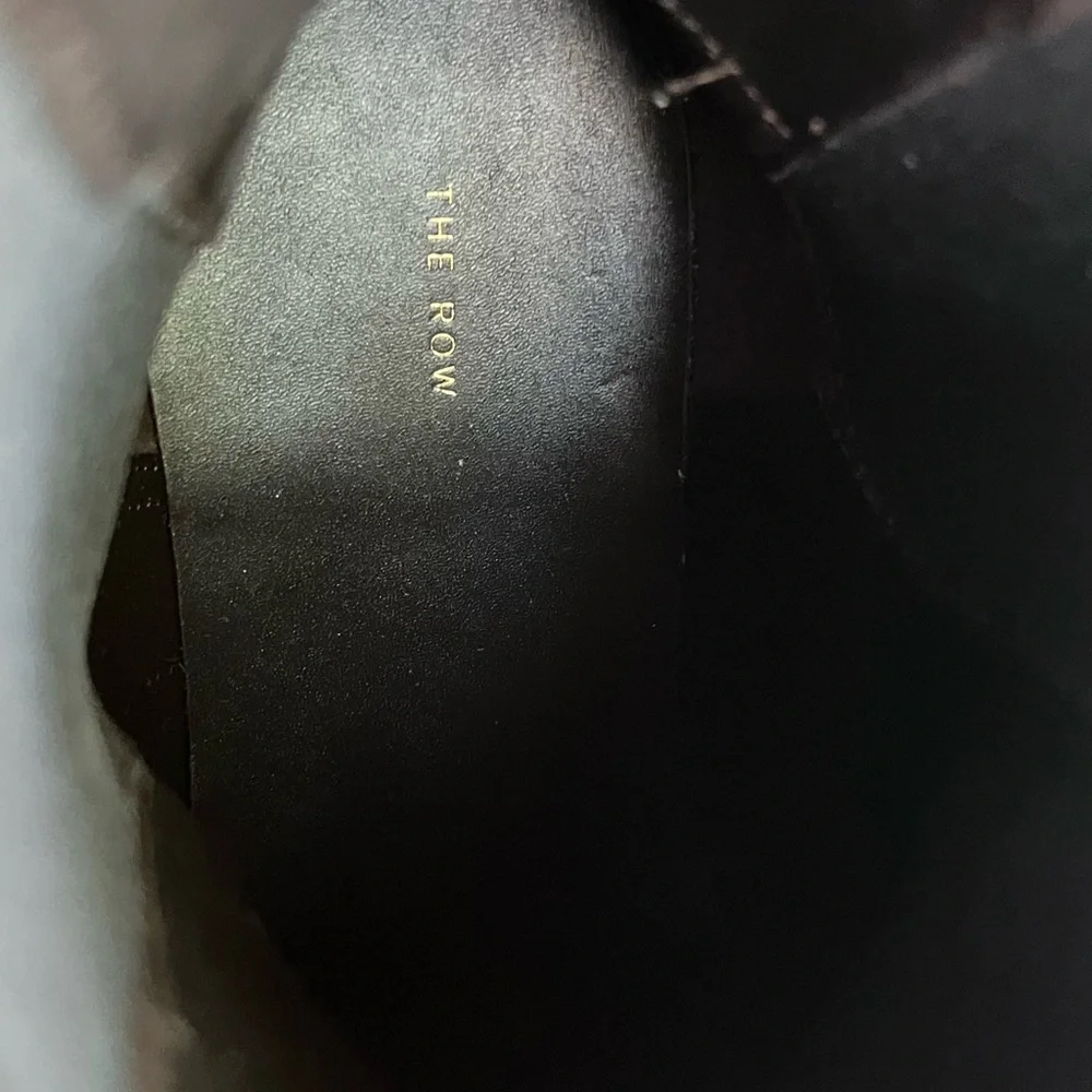 🔴SOLD🔴 THE ROW Greta Lug Sole Winter Chelsea Boot- Black - Picture 14 of 16